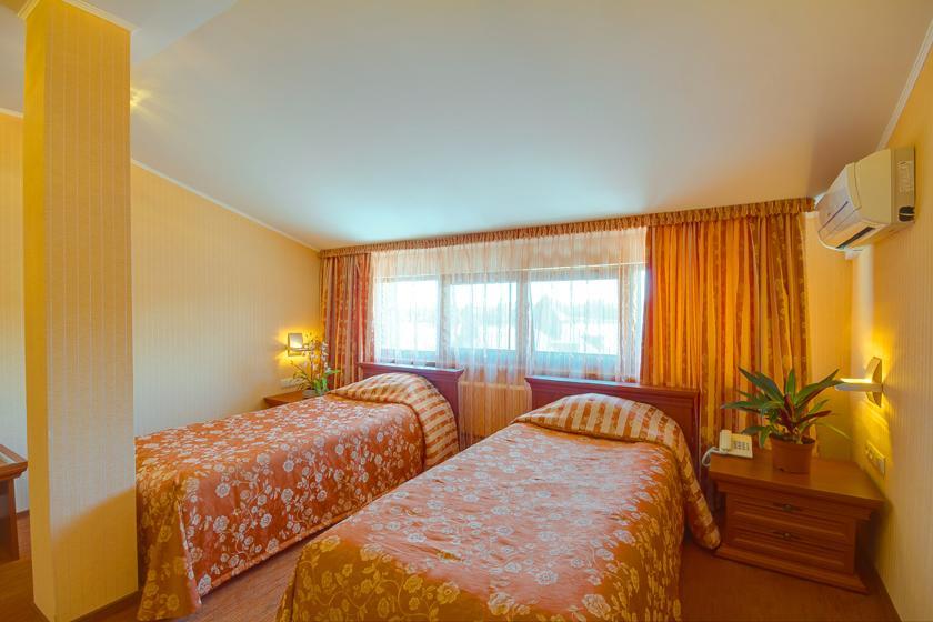 Hutor Hotel Дніпро Номер фото
