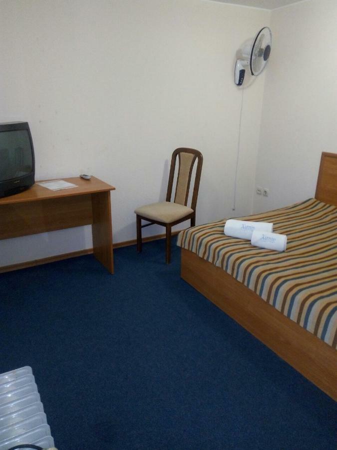Hutor Hotel Дніпро Екстер'єр фото